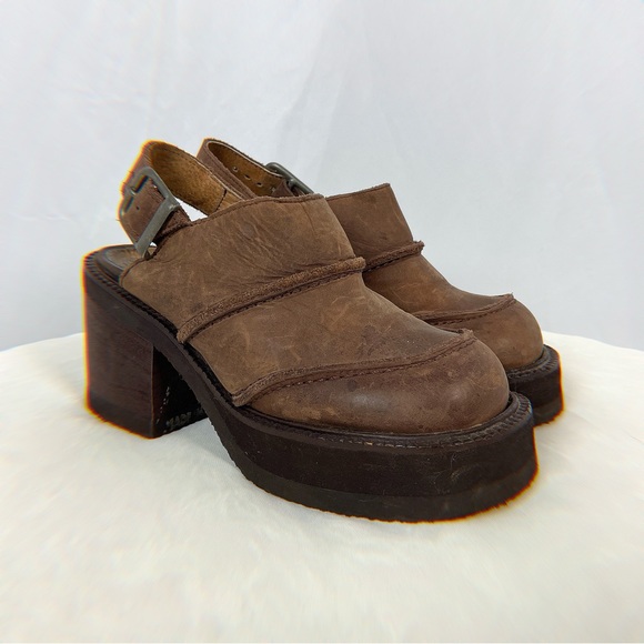 Bianco | Shoes | 8s Brown Leather Block Heel Platform Sandal Clogs ...